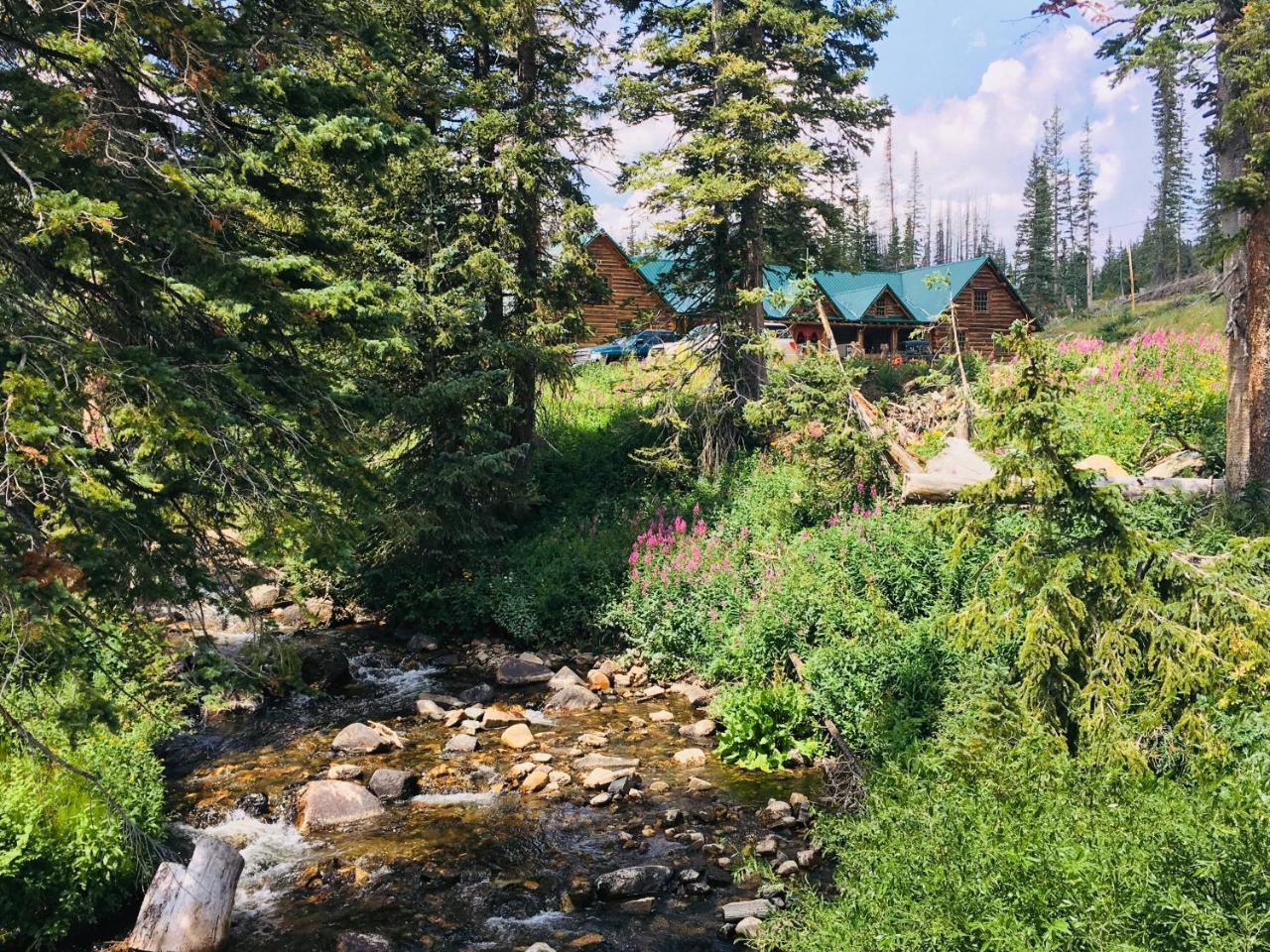 Snowy Mountain Lodge Centennial エクステリア 写真
