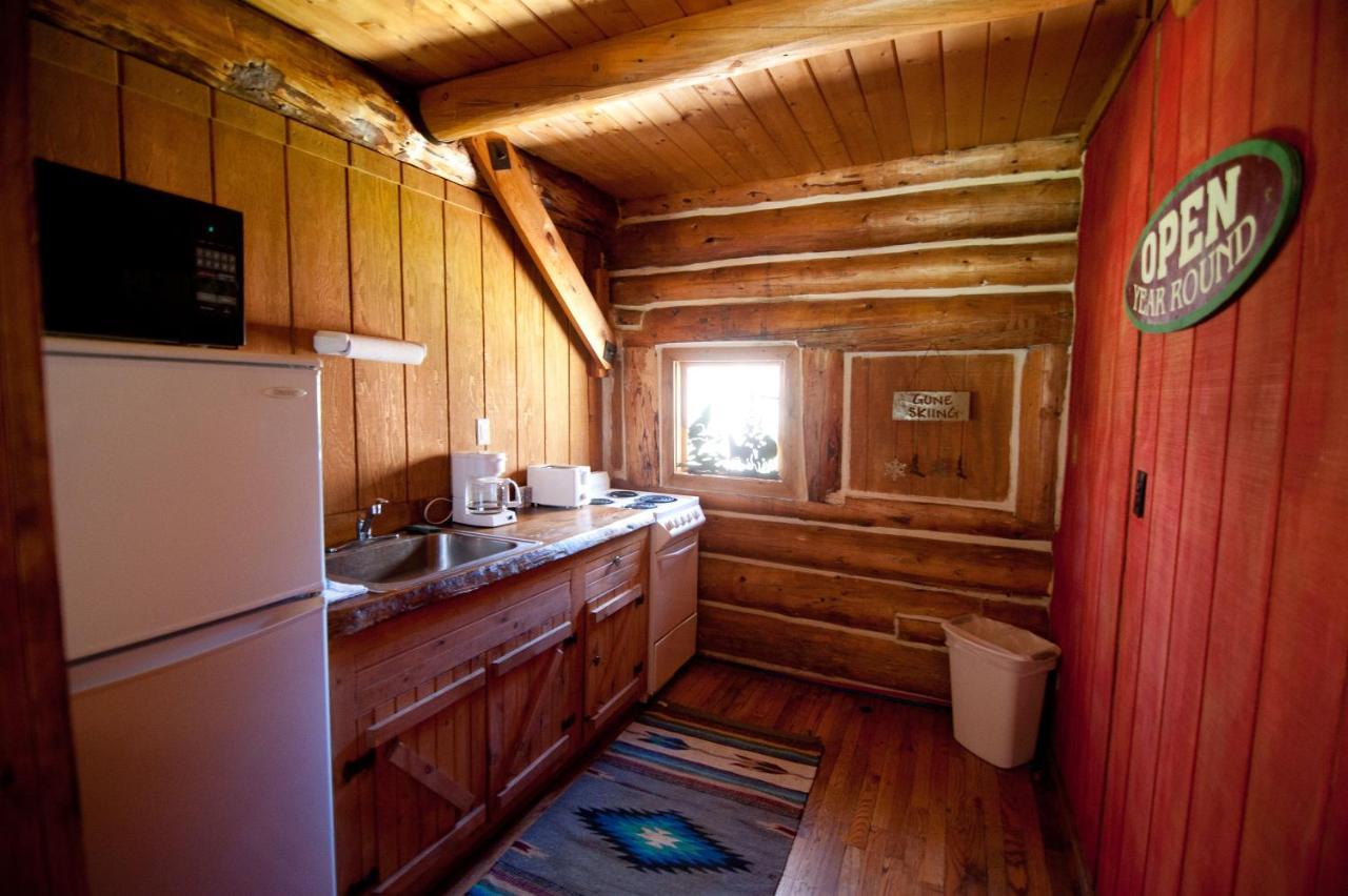 Snowy Mountain Lodge Centennial エクステリア 写真