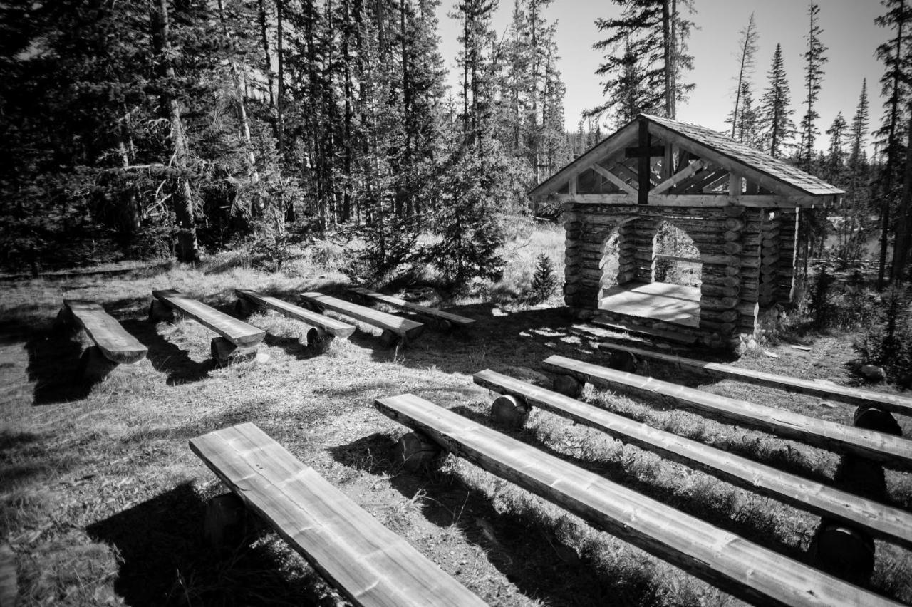 Snowy Mountain Lodge Centennial エクステリア 写真
