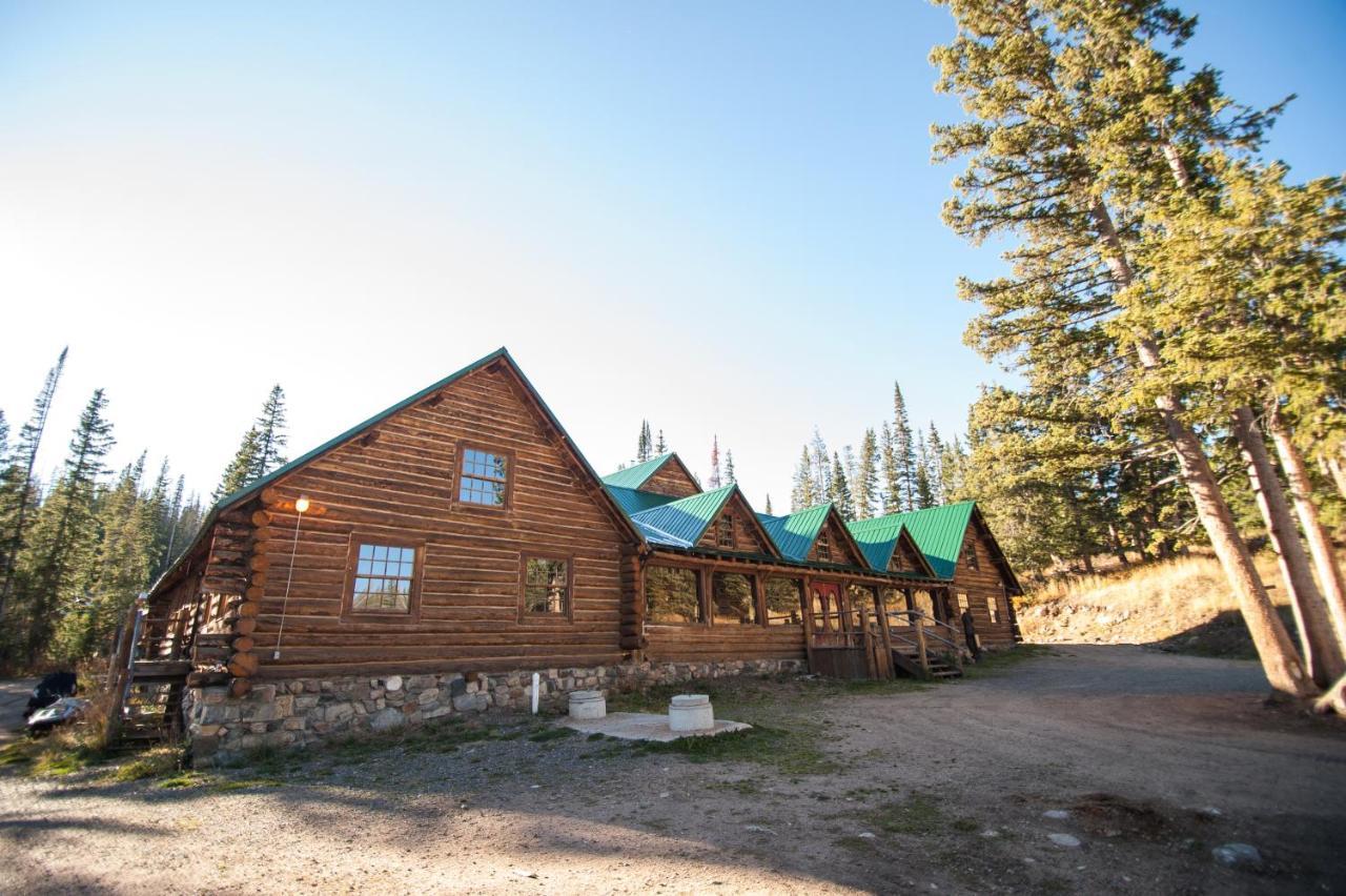 Snowy Mountain Lodge Centennial エクステリア 写真